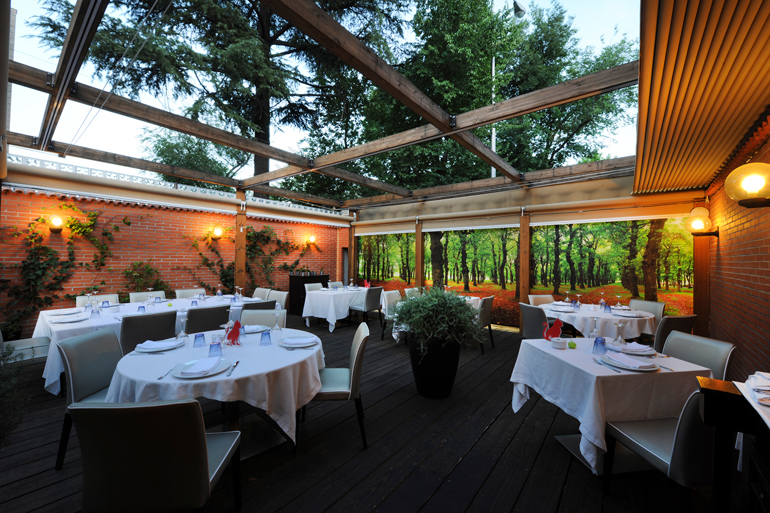 probablemente la mejor terraza gastronómica de madrid, restaurante en Madrid - Sal Negra