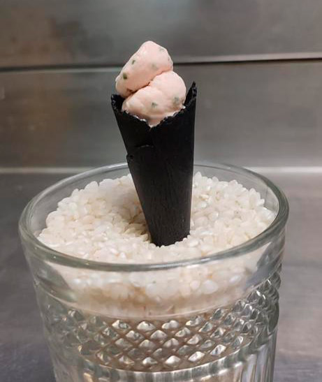 UN APERITIVO HELADO